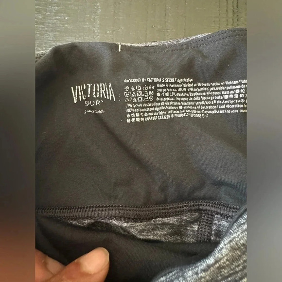 Victoria's Secret Gray Heather Knockout Pocket High Waist Activewear Leggings - Picture 5 of 6
